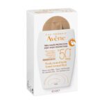 Αντιηλιακό Προσώπου με Χρώμα Avene Tinted Mineral Fluid SPF50+ *40ml